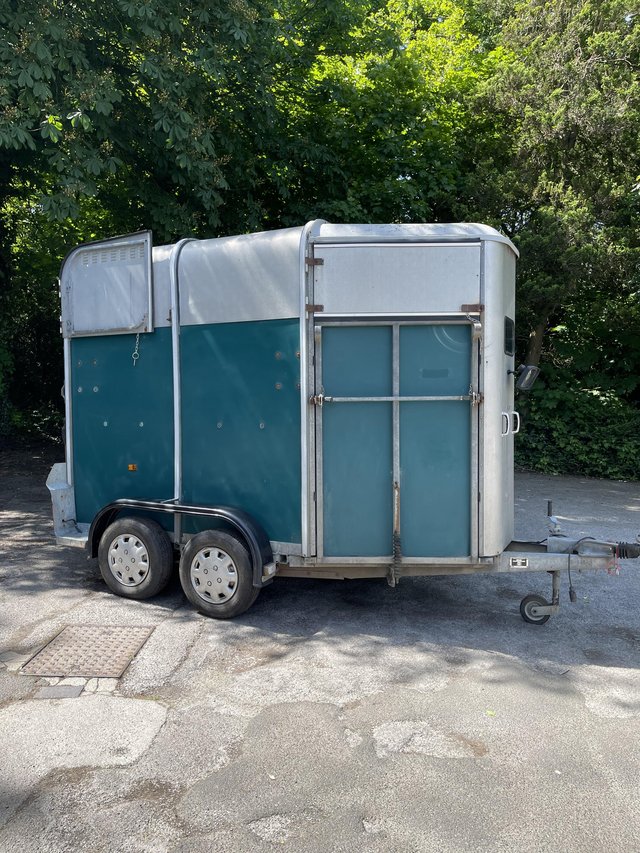 Preview of the first image of Ifor Williams 505 Horse trailer.