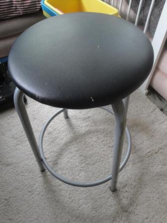 Image 1 of Black Seated Stool on Grey Legs - Used