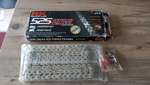 Image 2 of Motorcycle Chain - RK 525 ZXW Gold - 108 LInks