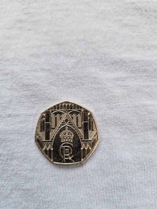 Preview of the first image of 50 pence piece 2023 king Charles.