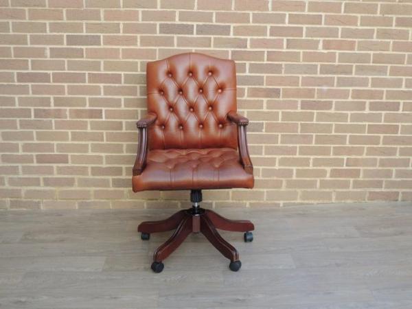 Image 1 of Chesterfield Tan Gainsborough Chair (UK Delivery)