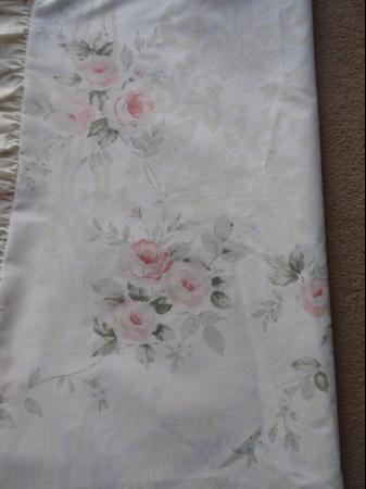 Image 2 of 1 Pair of White Flowered Curtains