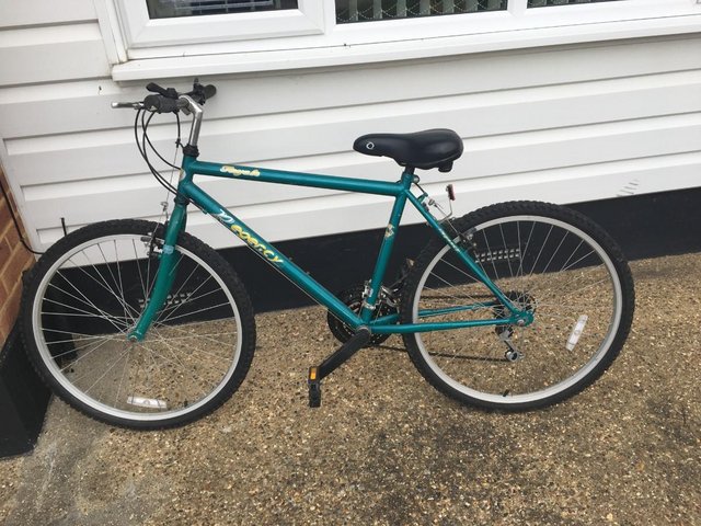 Preview of the first image of Adult bicycle blue/green, in good condition.