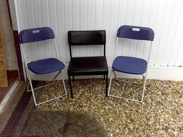 Image 1 of Office chair and 2 folding chairs