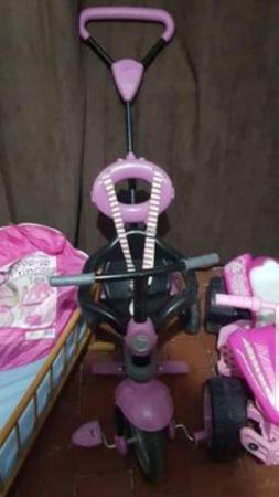 Image 2 of Girls toys and ride ons