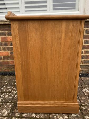 Image 2 of Ercol Mural Light Elm Low Cabinet With Cutlery Drawer