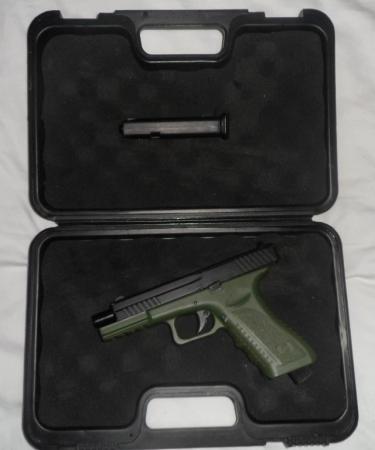 Image 2 of RAM Combat Paintball Marker and Carry Case