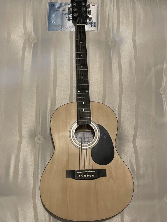 Preview of the first image of GREAT CONDITION STARTER ACOUSTIC GUITAR ST4.