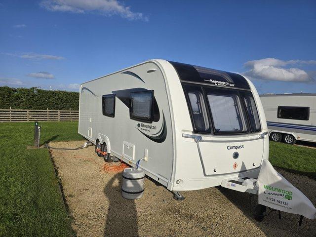Preview of the first image of 2018 compass kensington 866.