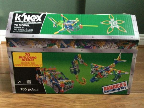 Image 1 of K’Nex 70 Model Building Set (boxed)