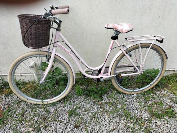Image 3 of Kingston Ladies bike used but in good condition