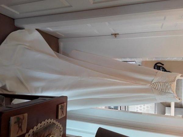 Image 2 of Ivory Wedding Dress by Ellis size 16