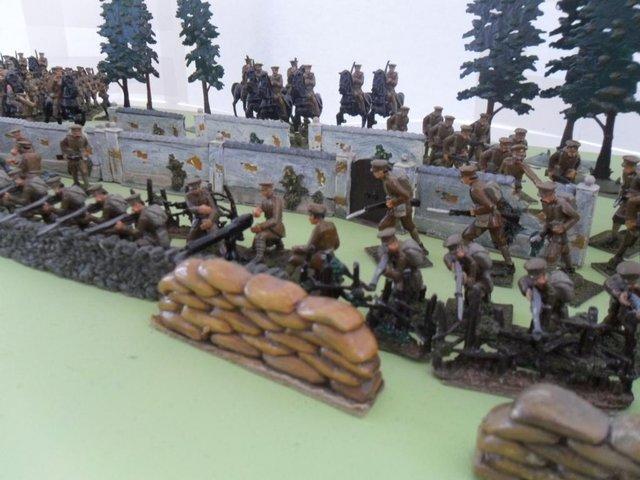 Preview of the first image of 156 figures First World War British soldiers 40mm Metal..