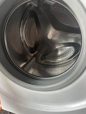 Image 3 of Indesit integrated washing machine