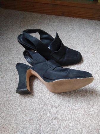 Image 2 of Satin sling back shoes ladies size 5