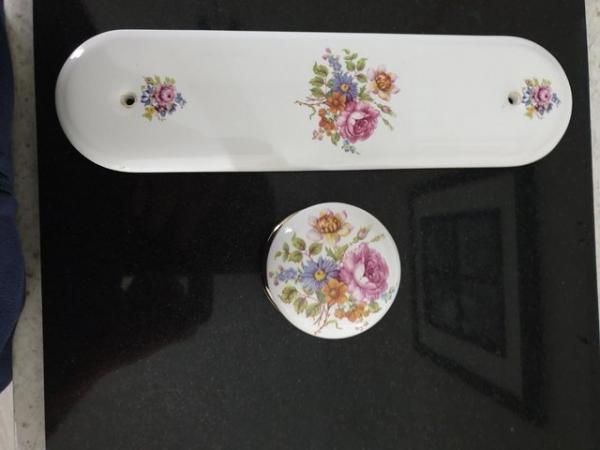 Image 1 of White Ceramic Flower Door Handles/Finger plates
