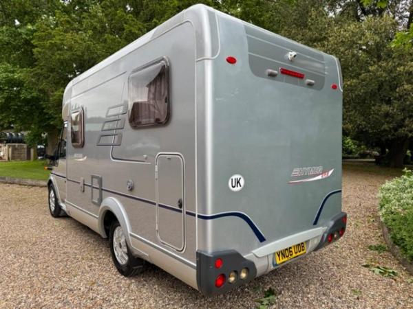 Image 3 of 2006 Hymer Van 522 Fixed Bed Motorhome LHD Silver Ford Trans