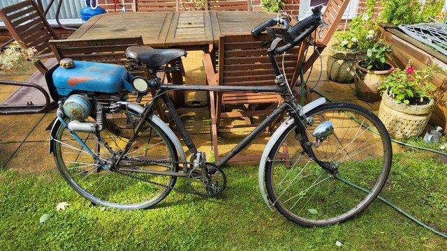 Vintage bicycle trojan mini motor - £475 no offers