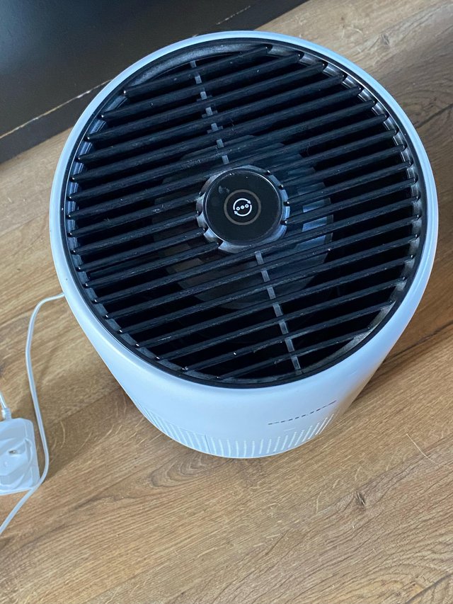 Preview of the first image of Philips Air Purifier for sale.