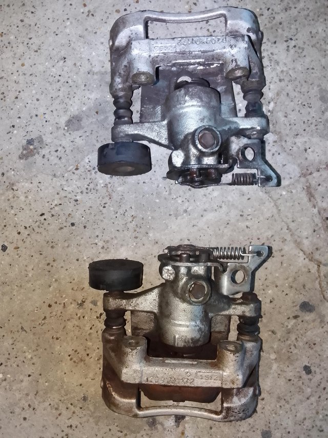 Preview of the first image of Jaguar X type brake calipers pair for sale.