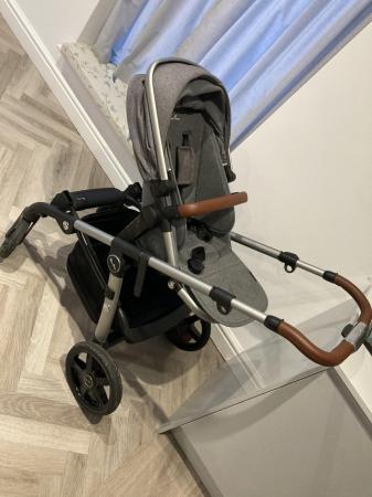 Image 3 of Silver cross wave 2020 travel system