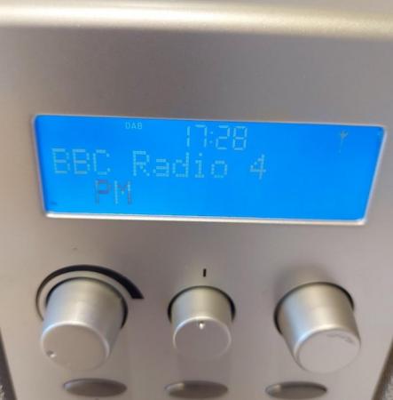 Image 3 of Pure Evoke-2xt DAB and FM Radio with alarm
