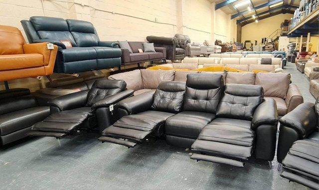Image 4 of La-z-boy black leather electric 3 seater sofas and chair