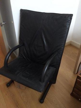 Image 2 of ARFLEX T LINE CHAIR IN BLACK LEATHER