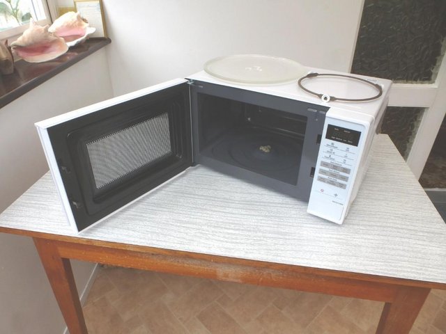Preview of the first image of Panasonic Microwave Oven.