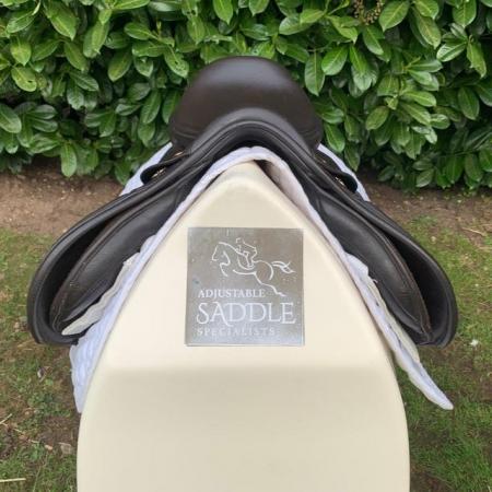 Image 7 of Kent & Masters 16 inch Pony Club saddle