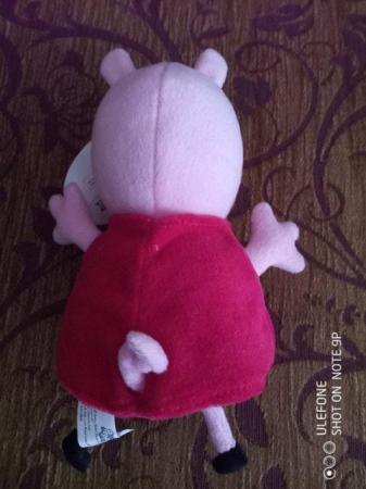 Image 2 of Talking Peppa Pig Plush 8"/20cm tall, in excellent condition