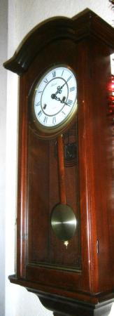 Image 2 of Vintage Lincoln 31 Day Chiming Wall Clock  mahogany, working