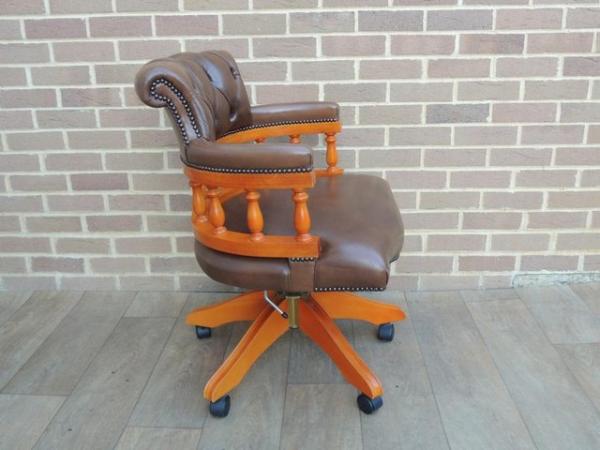 Image 4 of Chesterfield Captains Chair (UK Delivery)