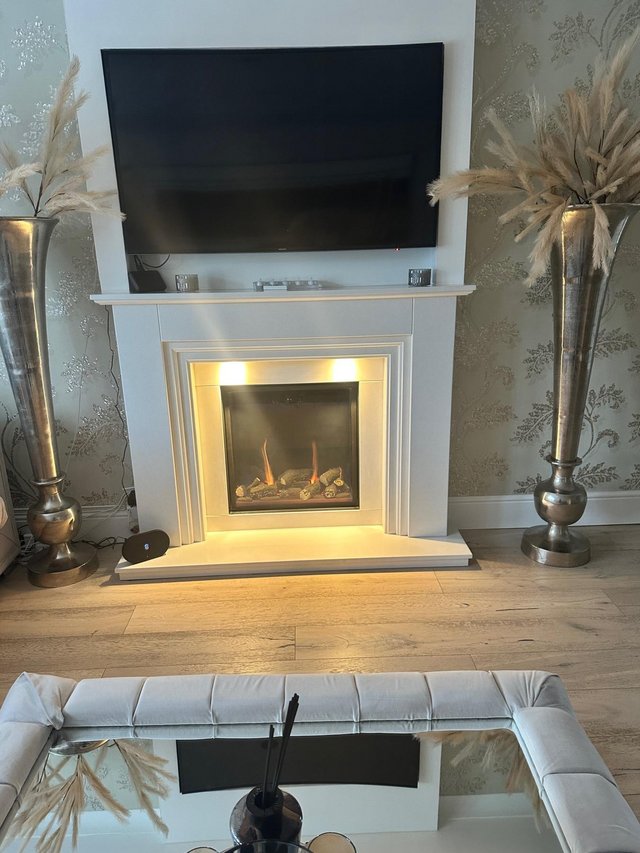 Preview of the first image of White marble fire surround.