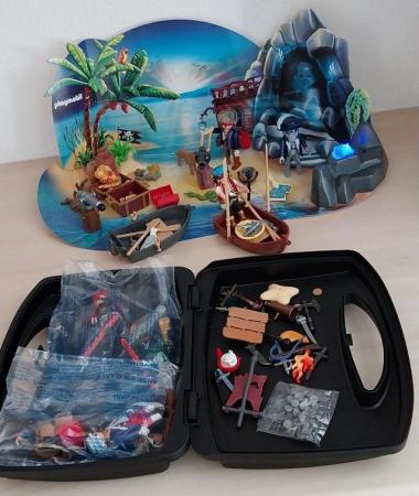 Image 3 of Playmobil - Pirates & Treasure Island