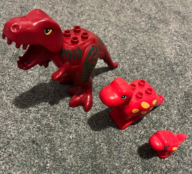 Preview of the first image of Duplo lego dinosaur figures.
