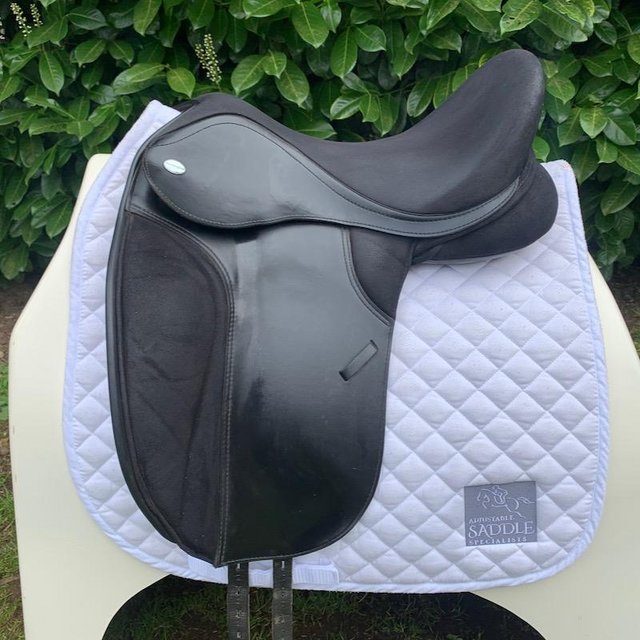 Preview of the first image of Thorowgood T4 17 inch high wither dressage saddle.