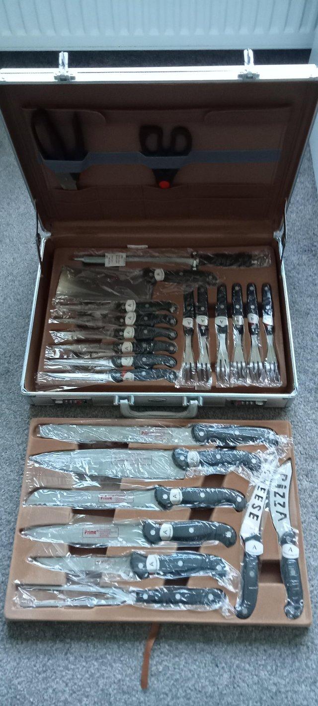 Preview of the first image of Prima 24 pcs deluxe knife set, never been out of case,.