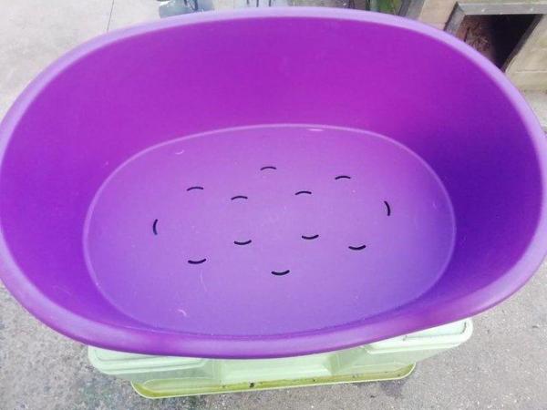 Image 5 of Purple Dog Bed Animal Bed Very good condition