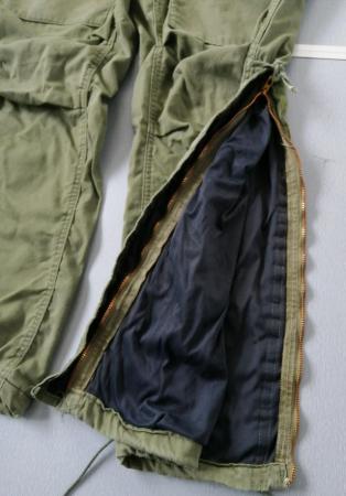 Image 15 of Ex-Forces Green Cargo Trousers.  Waist 30" to 36".