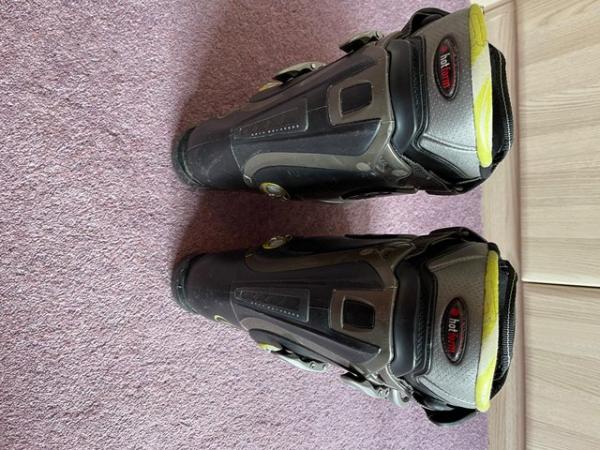 Image 2 of Men's Size 9 Tecnica Ski Boots