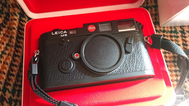 Preview of the first image of Leica M6 Black Rangefinder Camera Body.