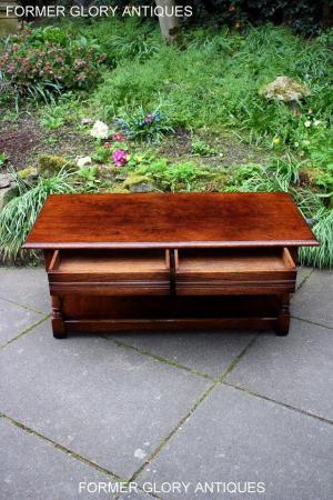 Image 18 of A TITCHMARSH AND GOODWIN STYLE OAK TWO DRAWER COFFEE TABLE