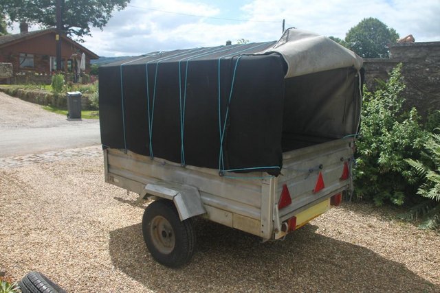 Image 2 of Good working trailer for garden or DIY