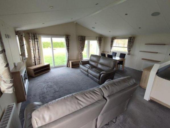Image 7 of Willerby Clearwater for sale £69,995 on Blue Dolphin