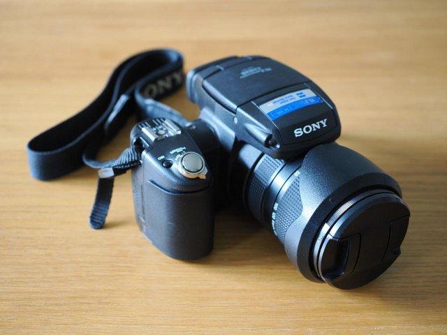 Preview of the first image of Sony Cybershot DSC-R1 camera in great condition.