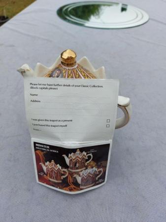 Image 1 of Tea Pot Henry VIII collectors teapot in mint condition.