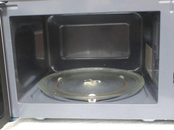 Image 3 of Panasonic Microwave Oven