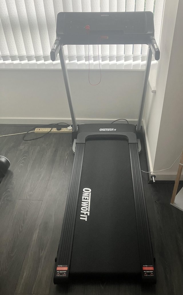 Preview of the first image of ONETWOFIT Folding Treadmill.