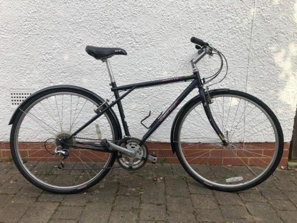 Image 1 of Hybrid Bike - 21 Gears - in good condition